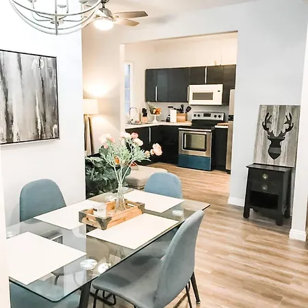 Gaslamp 2Br Suite Free Parking Convention Walk-2