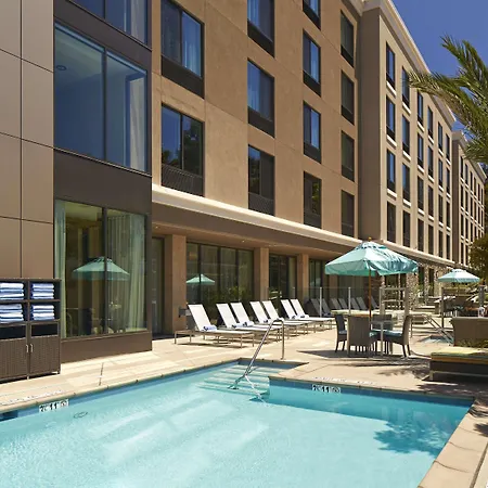 Hampton Inn San Diego Mission Valley-3