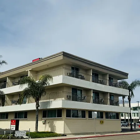 Ramada By Wyndham San Diego Airport-3