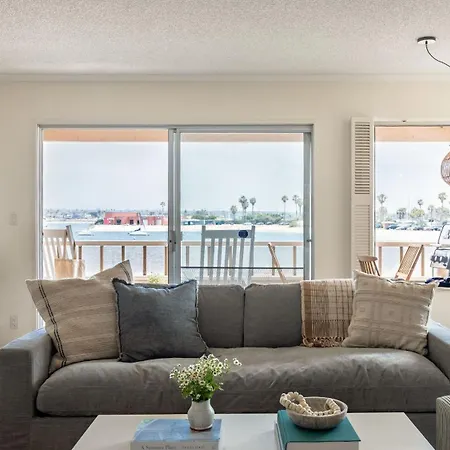 Bay View Buyout A By Avantstay-2