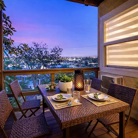 Casaviva Pacifica - 2Br Sleeps 10 With Firepit, Bbq & Shared Yard - Walk To Hillcrest Fun, Near Zoo, Balboa Park & Beaches-2