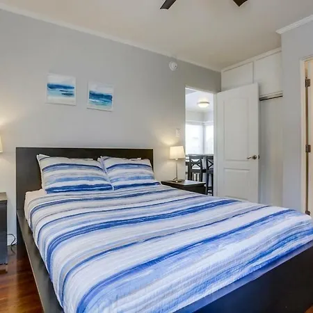 Manhattan Shores 1C Apts-2