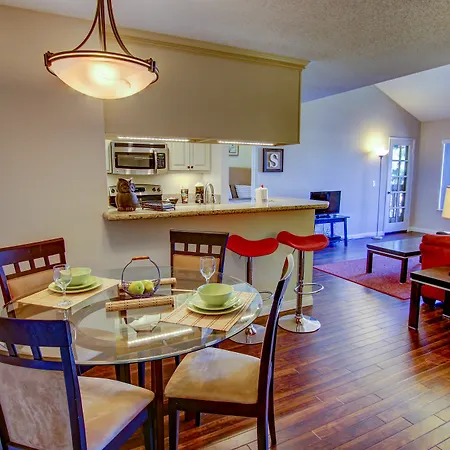 Sunshine Suites At Hillcrest-3