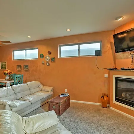 Vibrant Pacific Beach Townhome - Walkable To Bay!-2