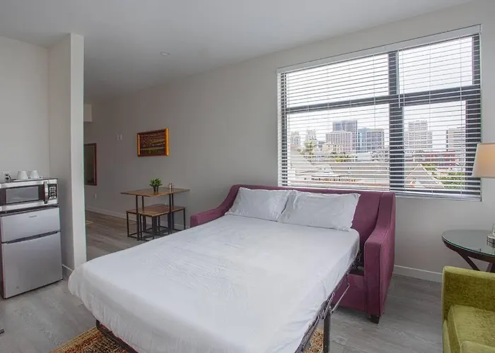 Cali King Size One Bedroom Luxurious Suite In Dtsd San Diego que aceita animais de estimação