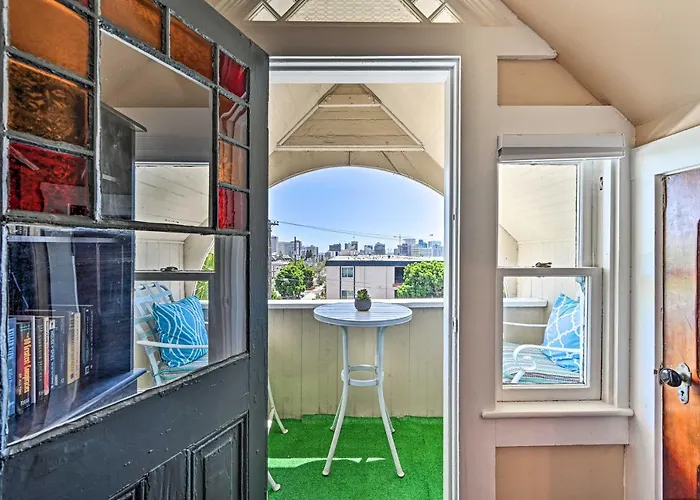 Central Hillcrest Abode With Bay And City Views! San Diego