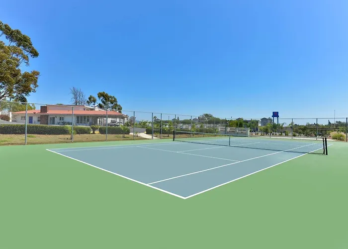 Hotels nahe Flughafen Flughafen McClellan-Palomar Airport (CLD), San Diego